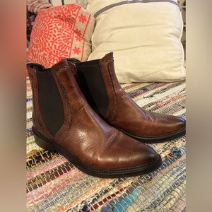 Chelsea Boots with studded detailing